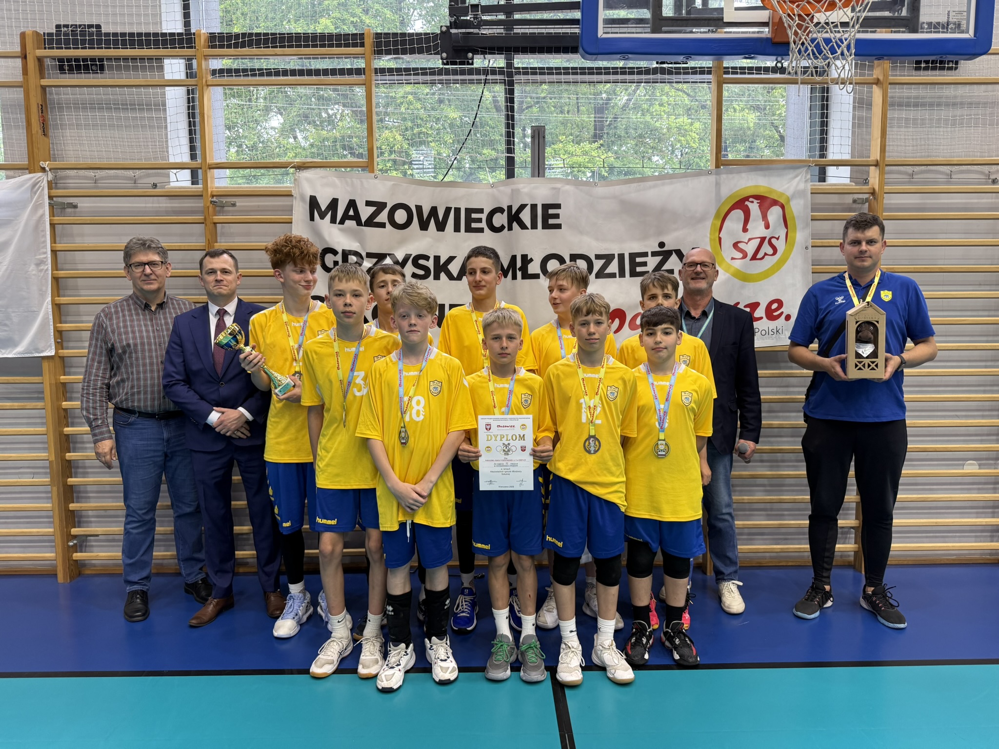 PSP3 KOBYŁKA WICEMISTRZEM MAZOWSZA W MINI SIATKÓWCE CHŁOPCÓW
