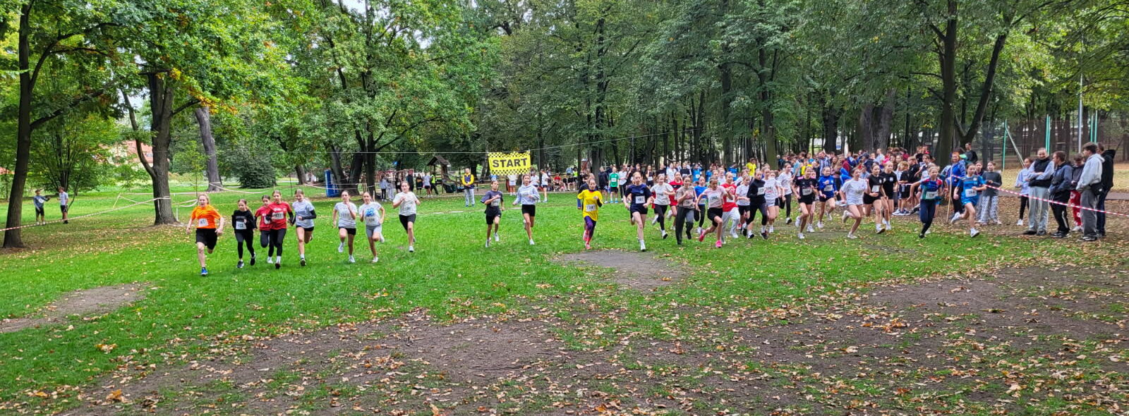 Relacja z finałów powiatowych Igrzysk w indywidualnych biegach przełajowych